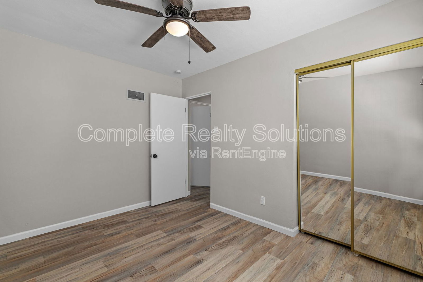 Gallery Image 26