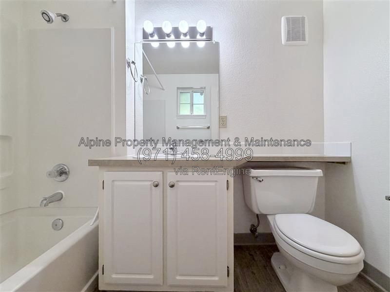 Gallery Image 23