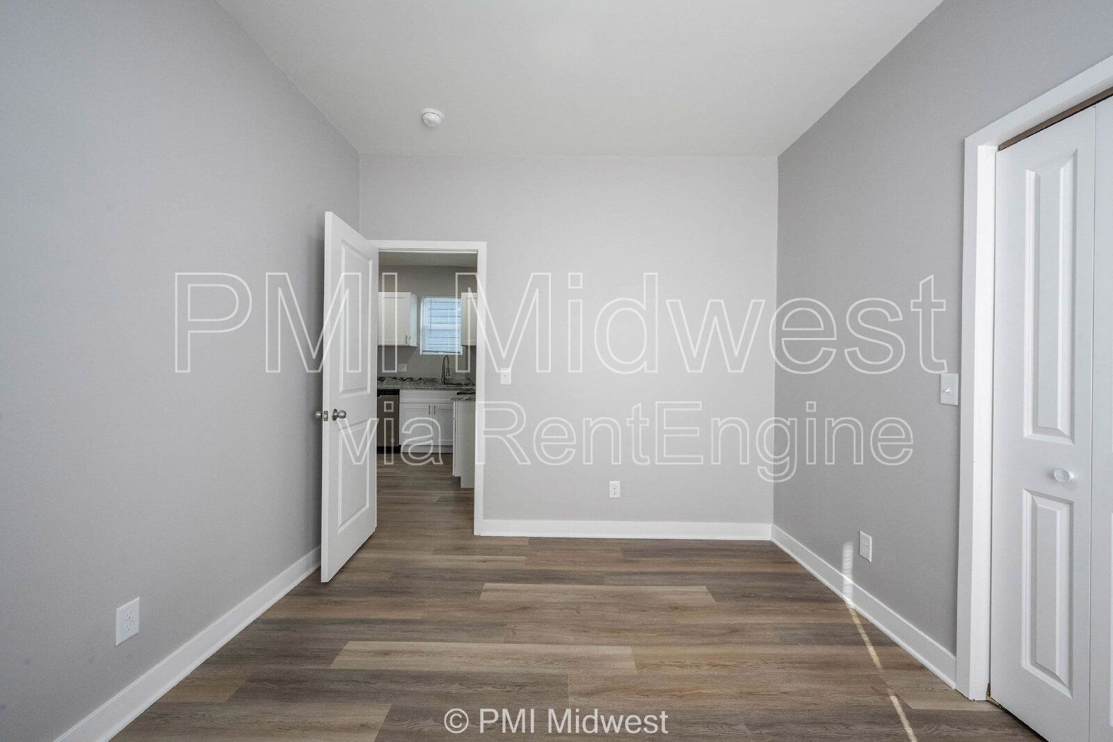 Gallery Image 14