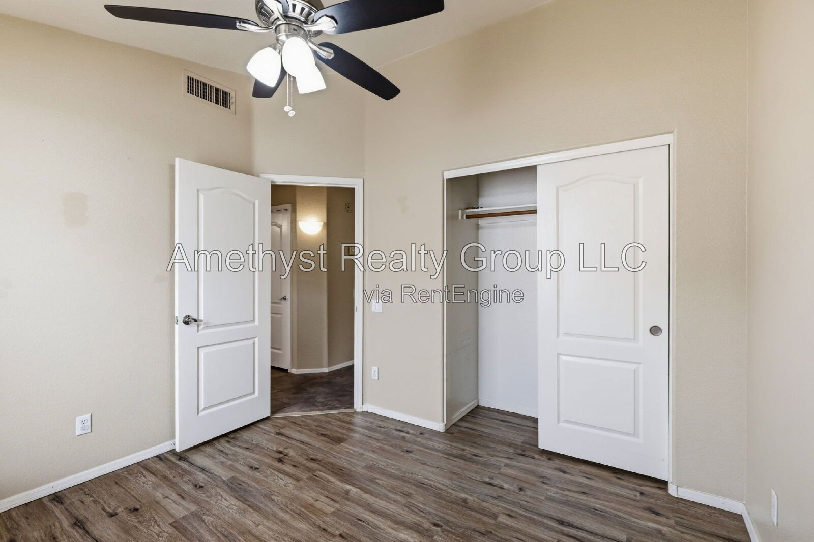 Gallery Image 22