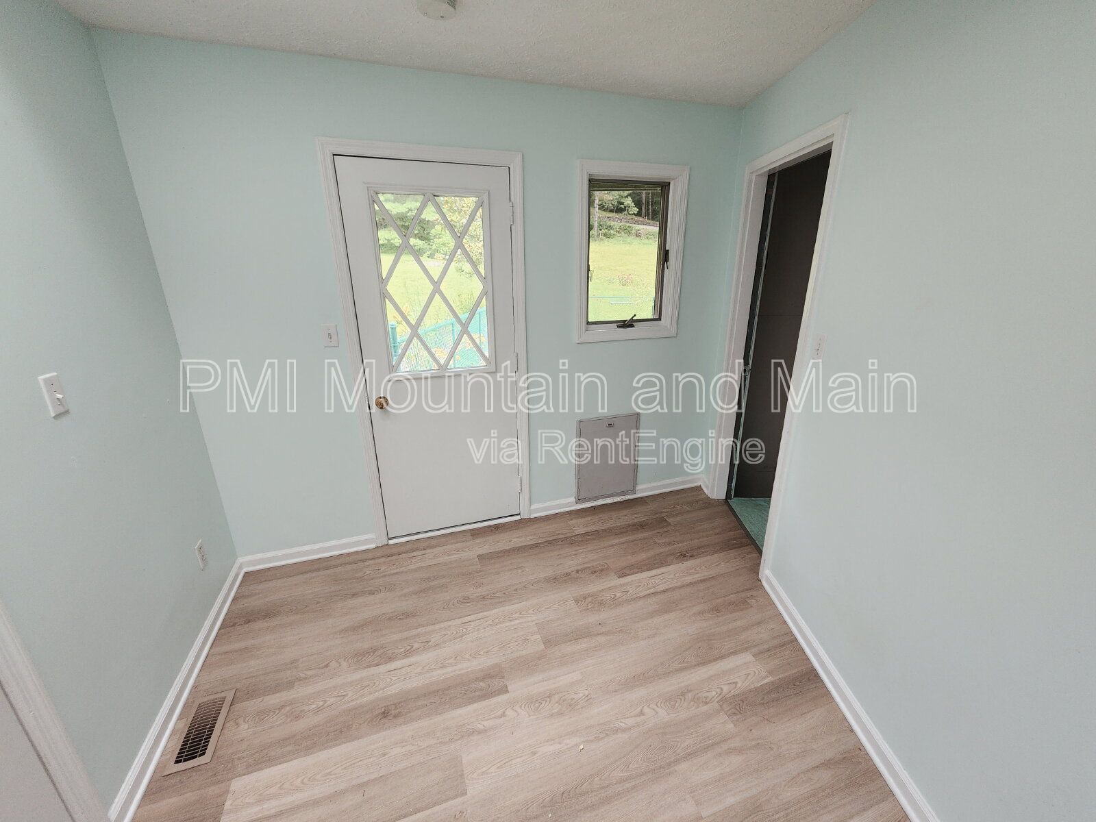 Gallery Image 29