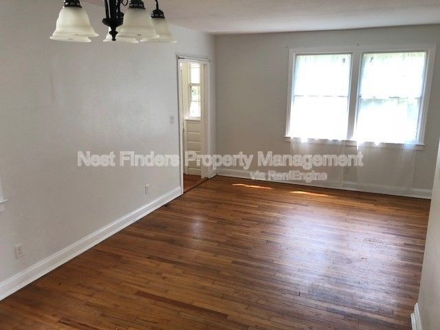 Gallery Image 18