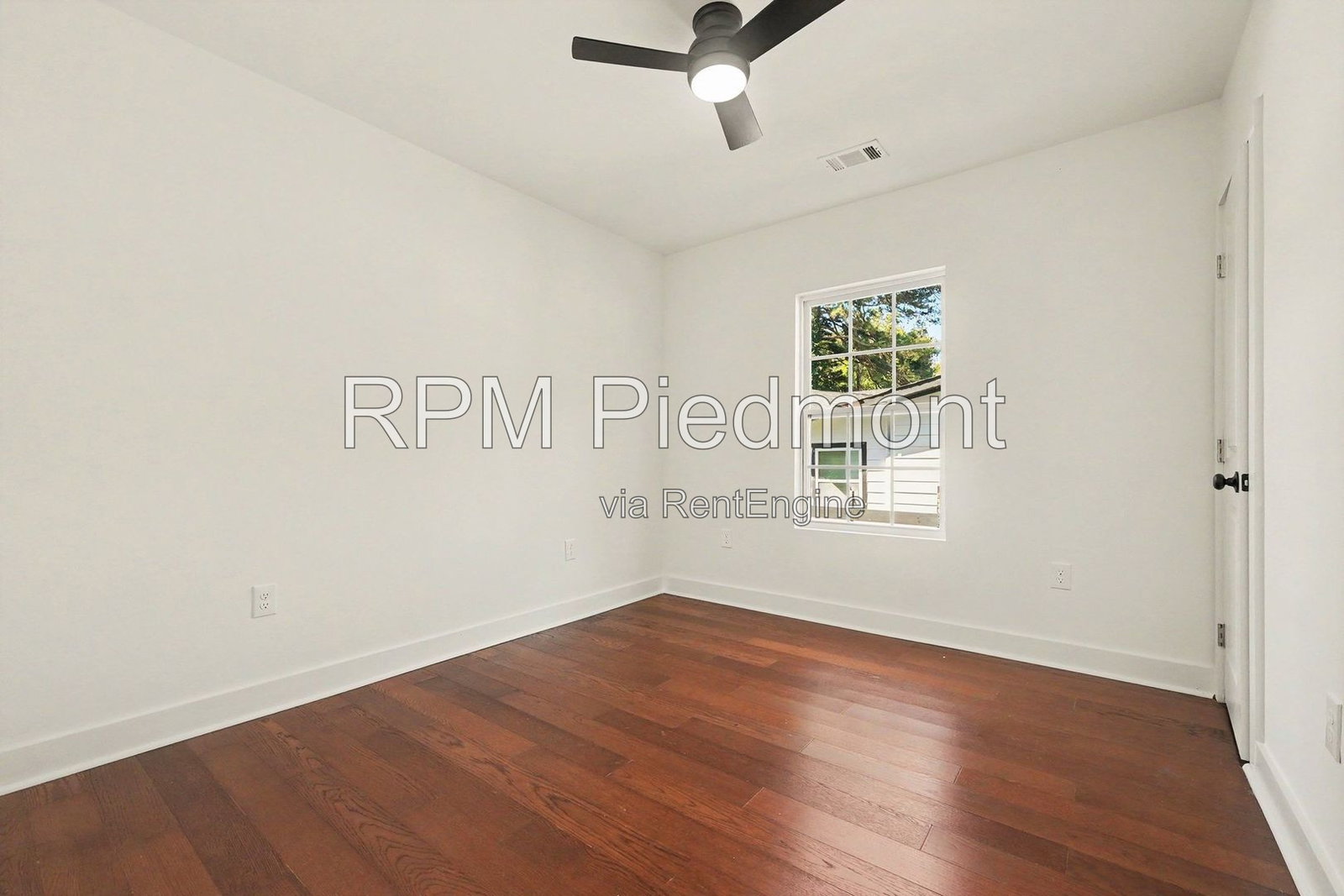 Gallery Image 21