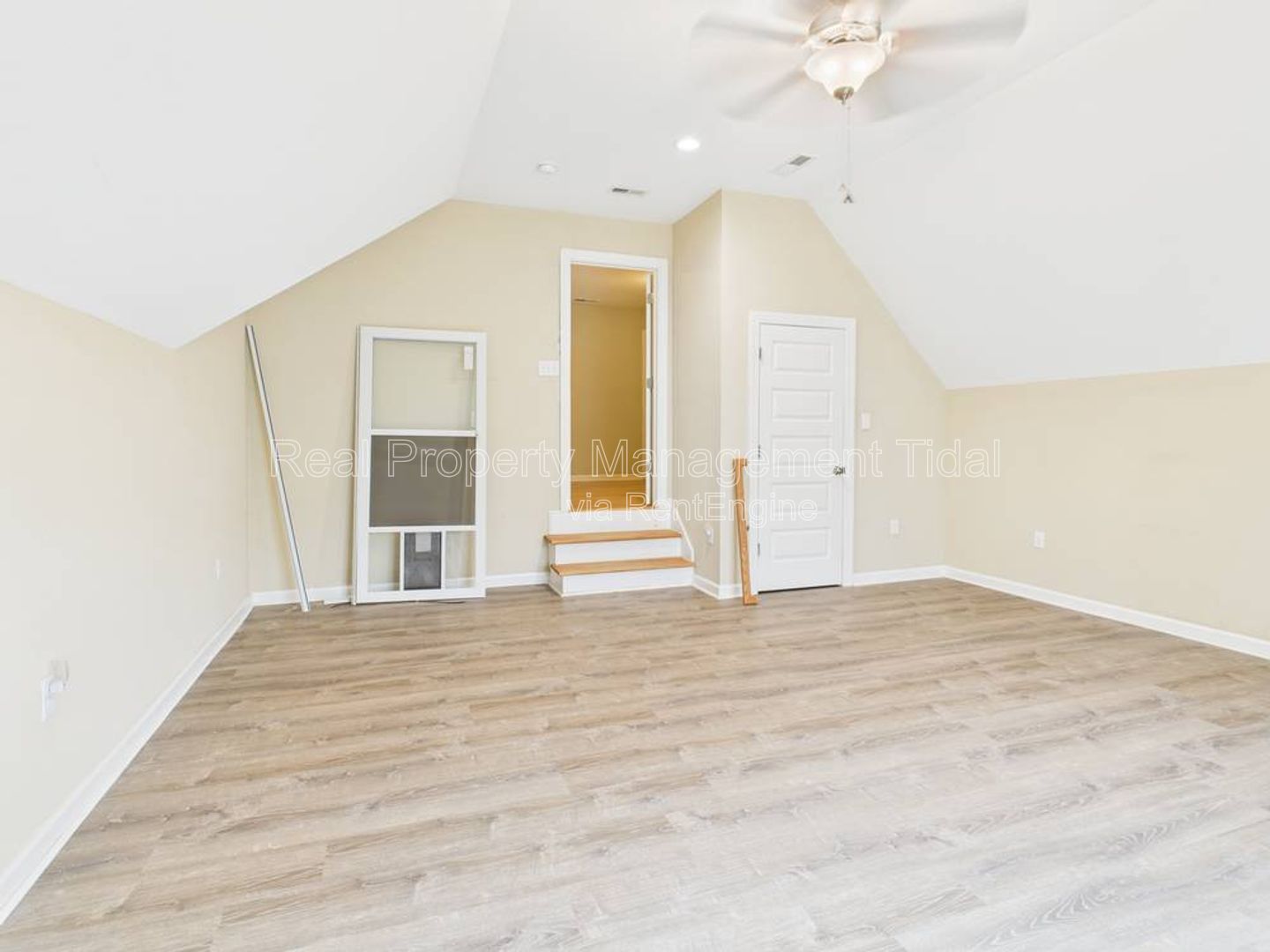 Gallery Image 20