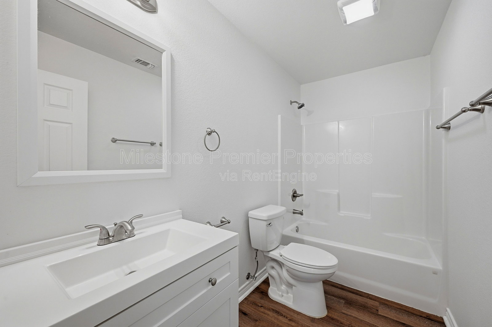 Gallery Image 16