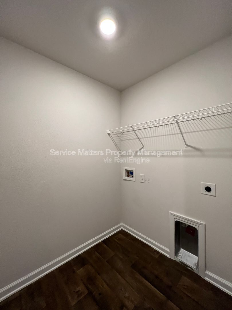 Gallery Image 37