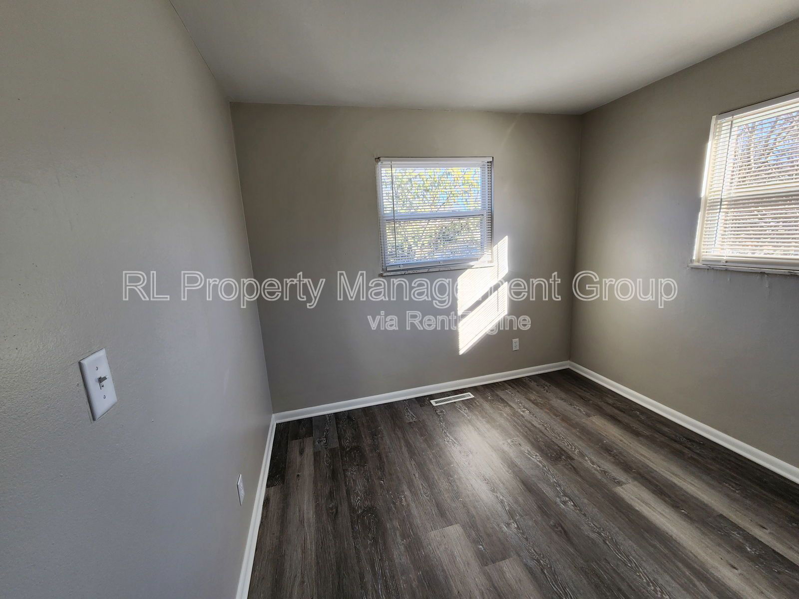 Gallery Image 17