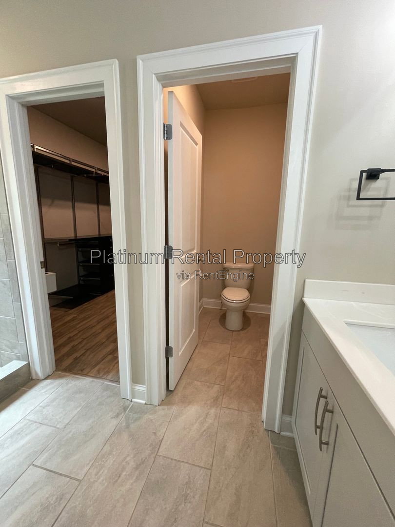 Gallery Image 48