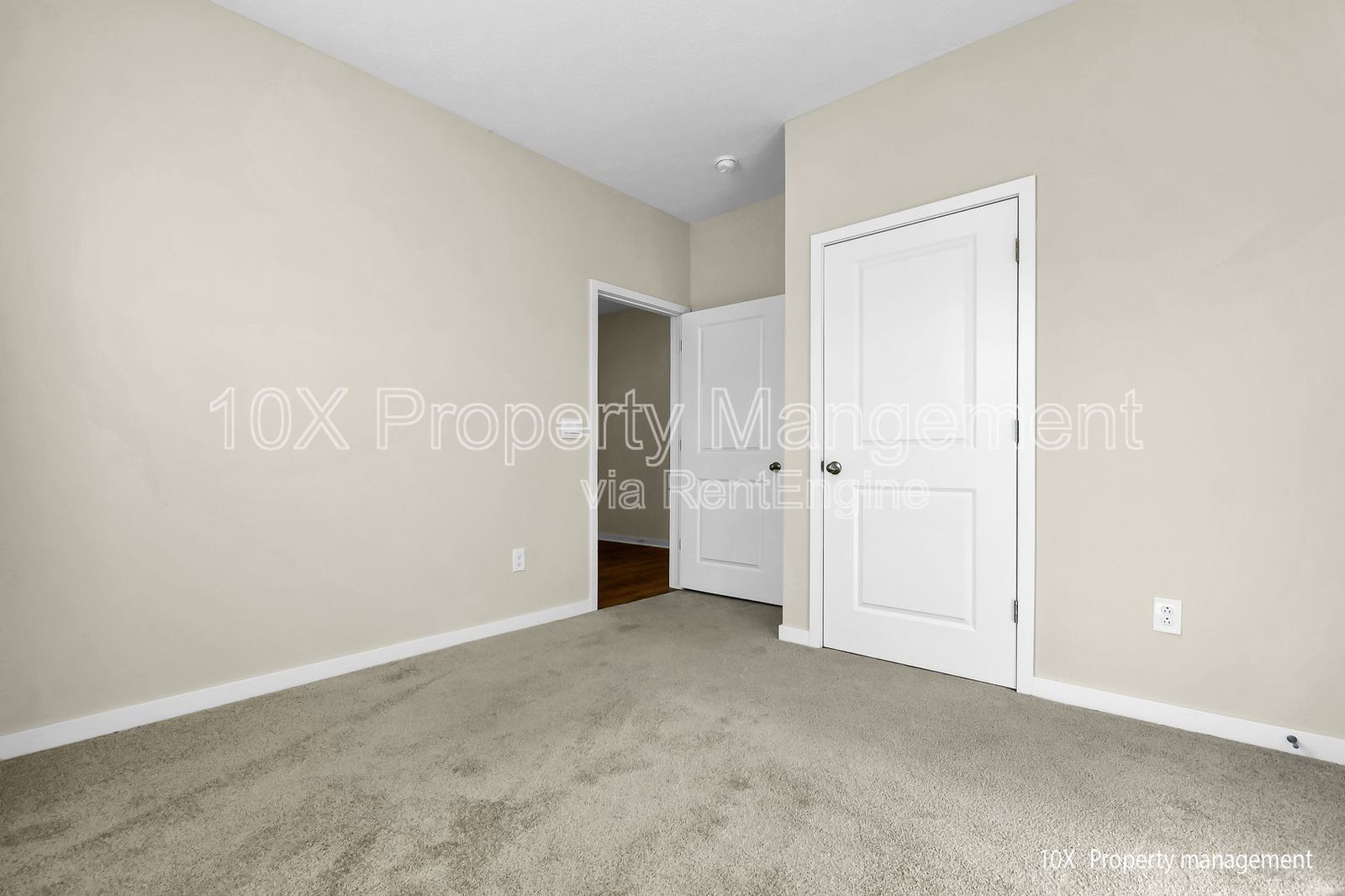 Gallery Image 16