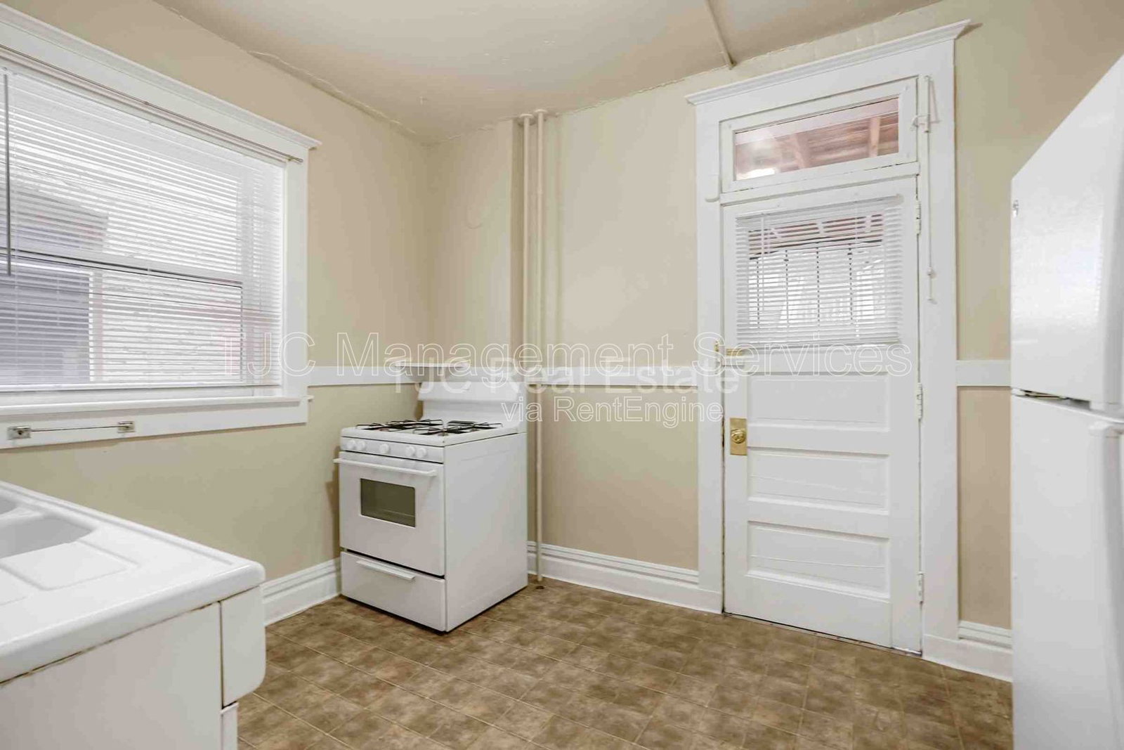 Gallery Image 12