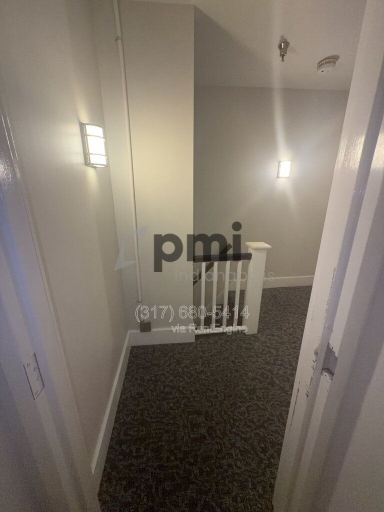 Gallery Image 17