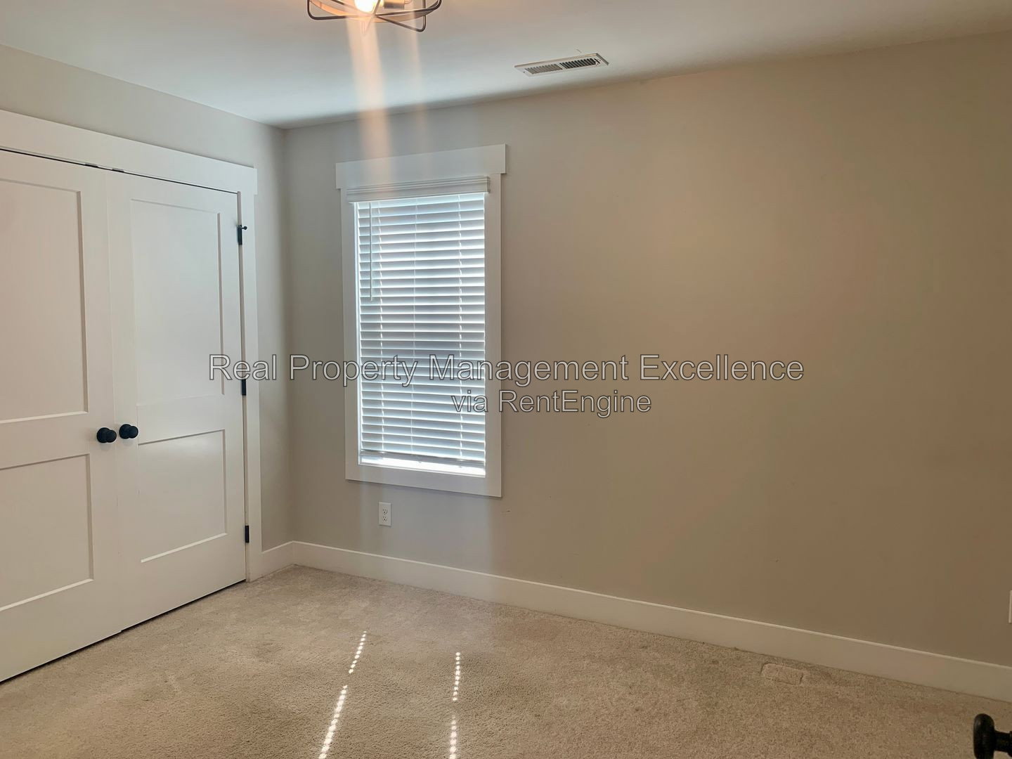 Gallery Image 22