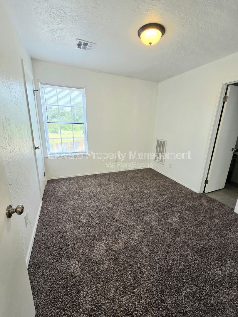 Gallery Image 14