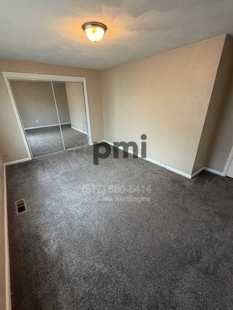 Gallery Image 27