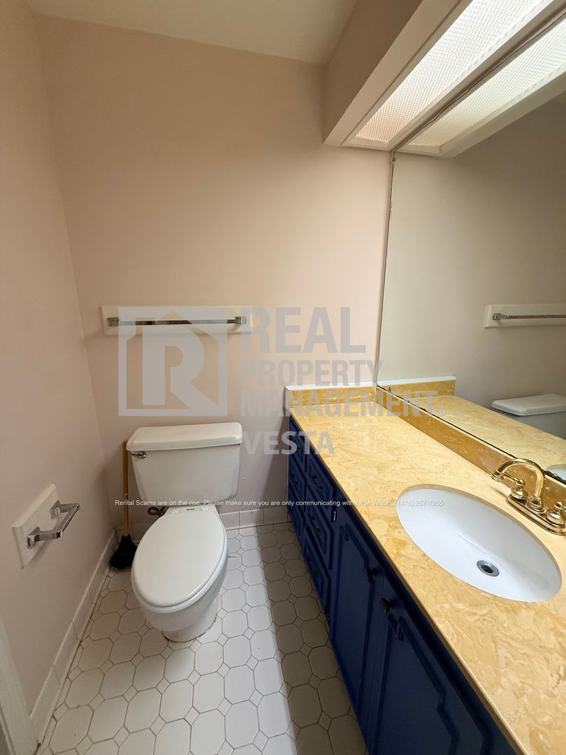 Gallery Image 6