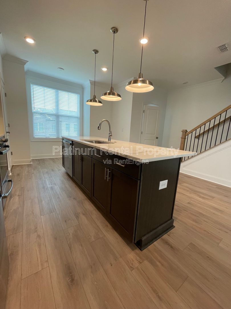 Gallery Image 38