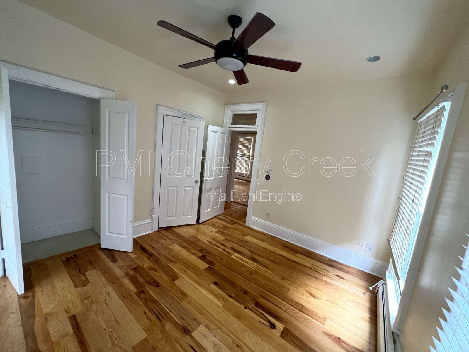 Gallery Image 33