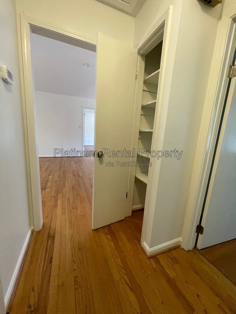 Gallery Image 18