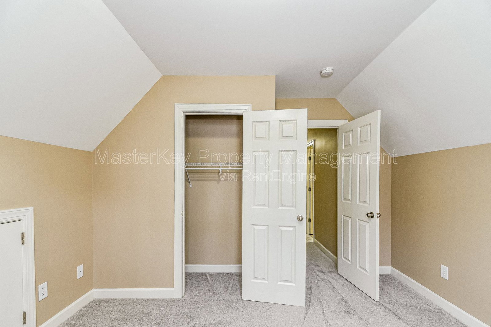 Gallery Image 18