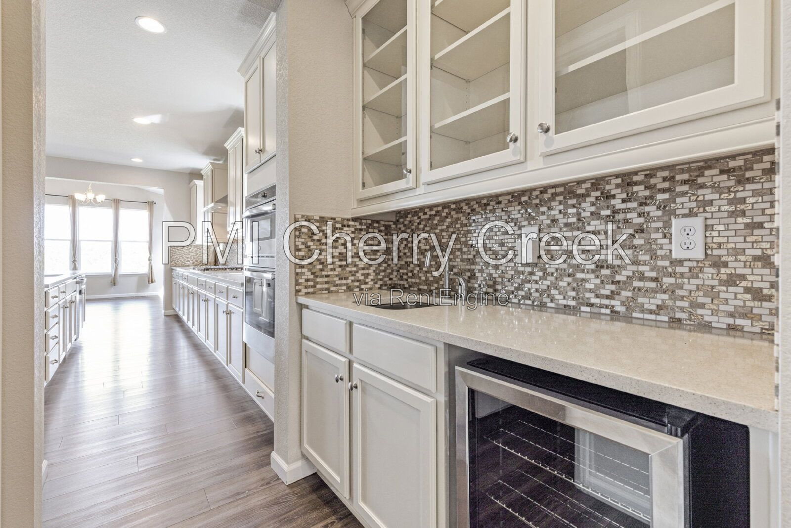 Gallery Image 14
