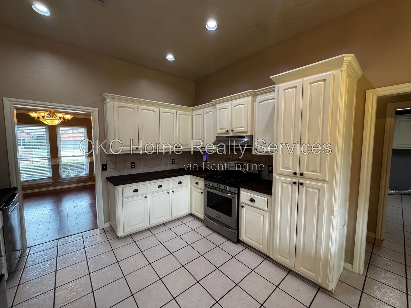 Gallery Image 43