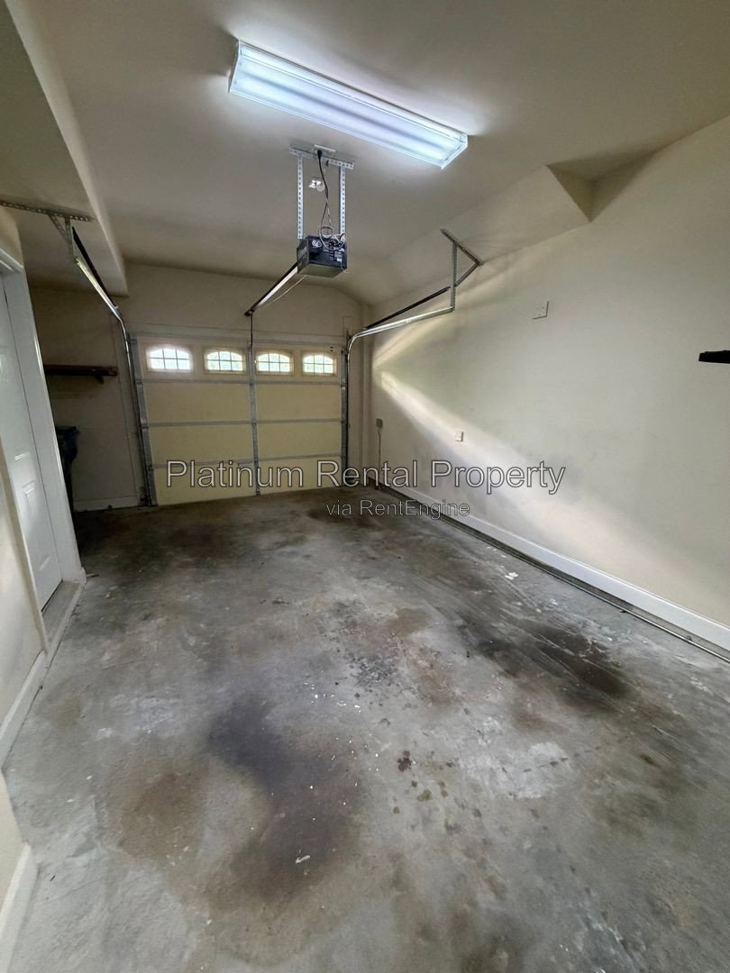 Gallery Image 44