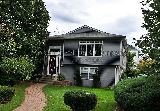 Gallery Image 0