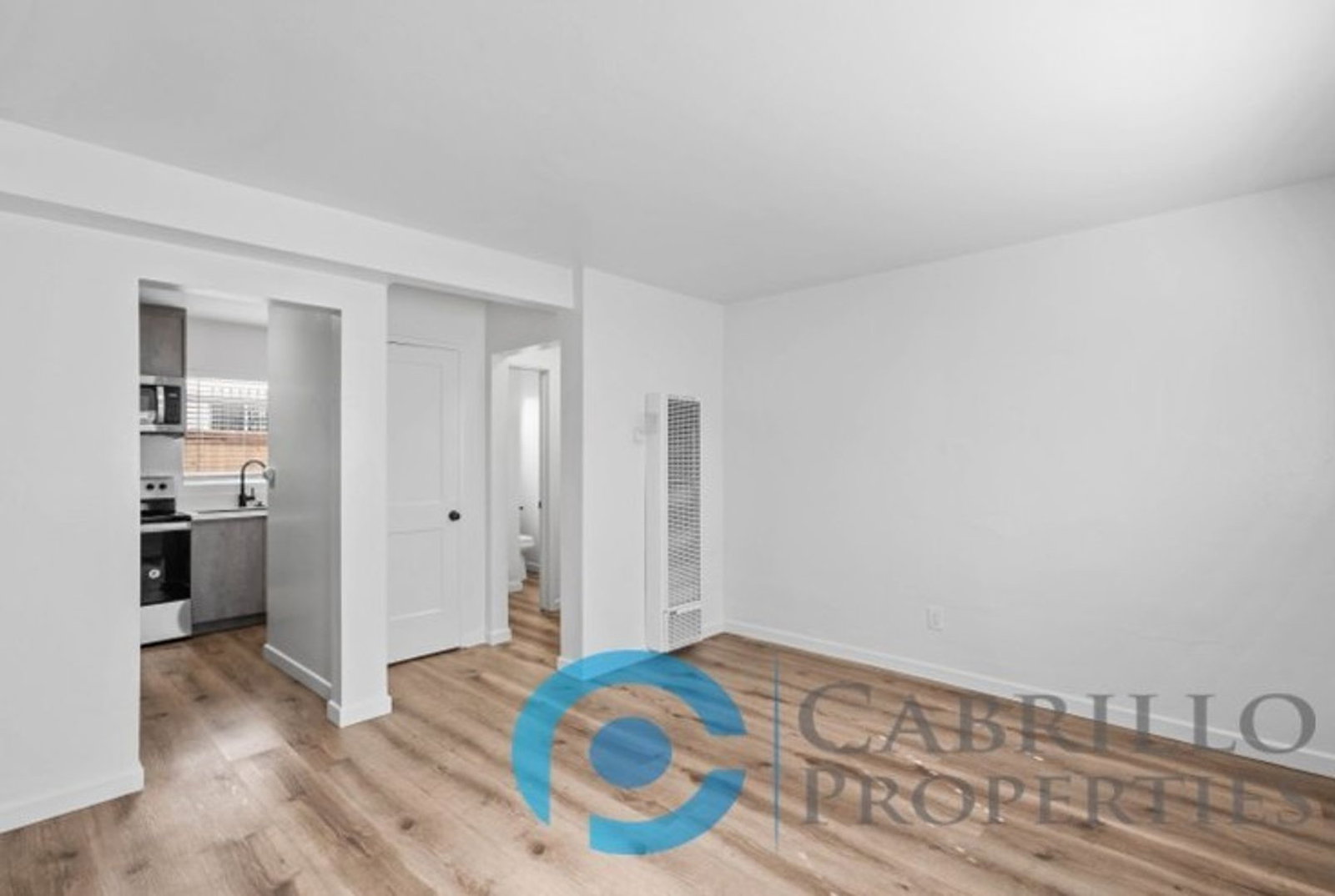 Gallery Image 0