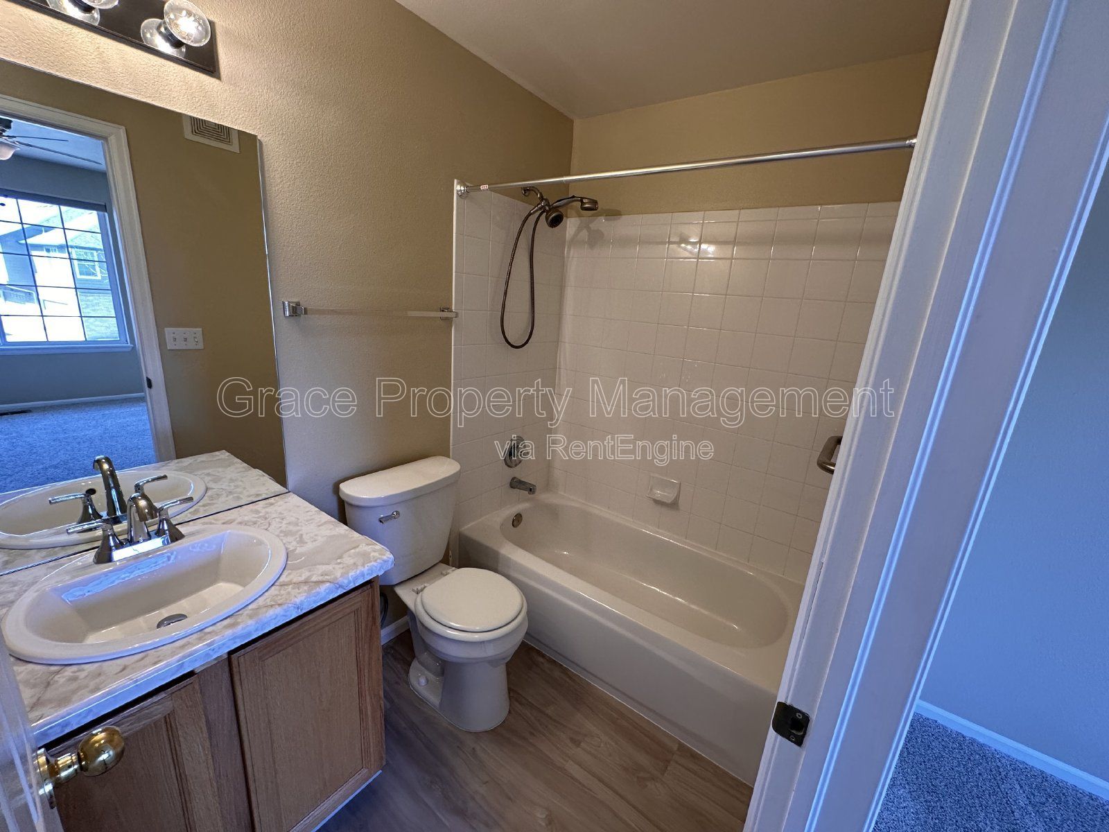 Gallery Image 21