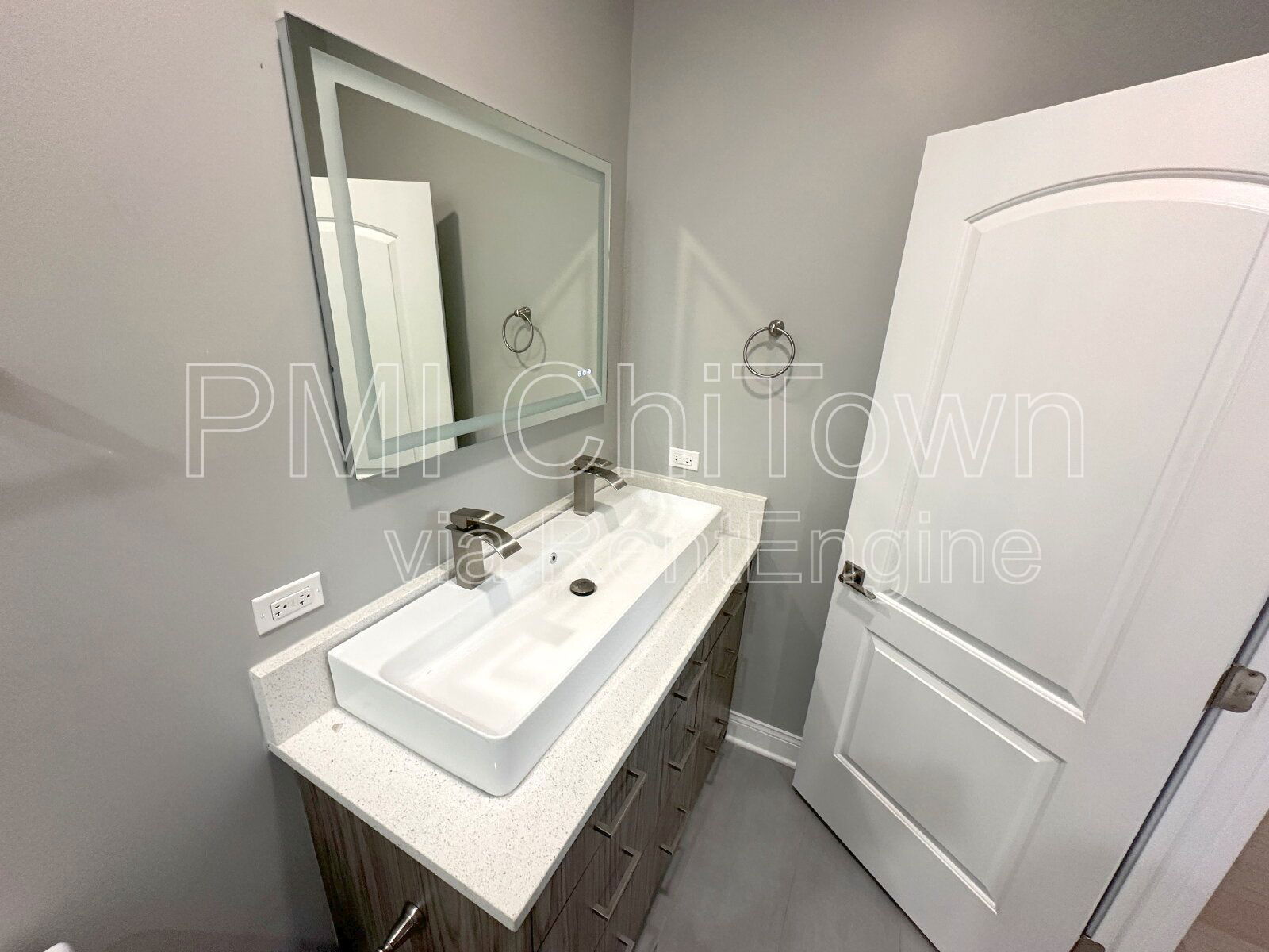 Gallery Image 16