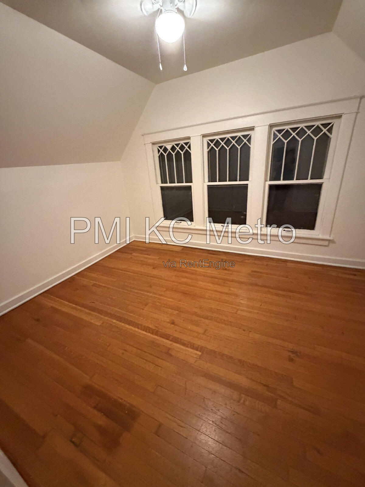 Gallery Image 16