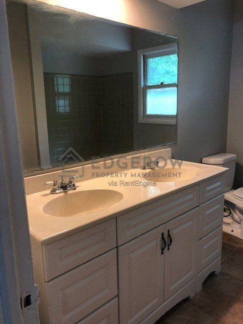 Gallery Image 34