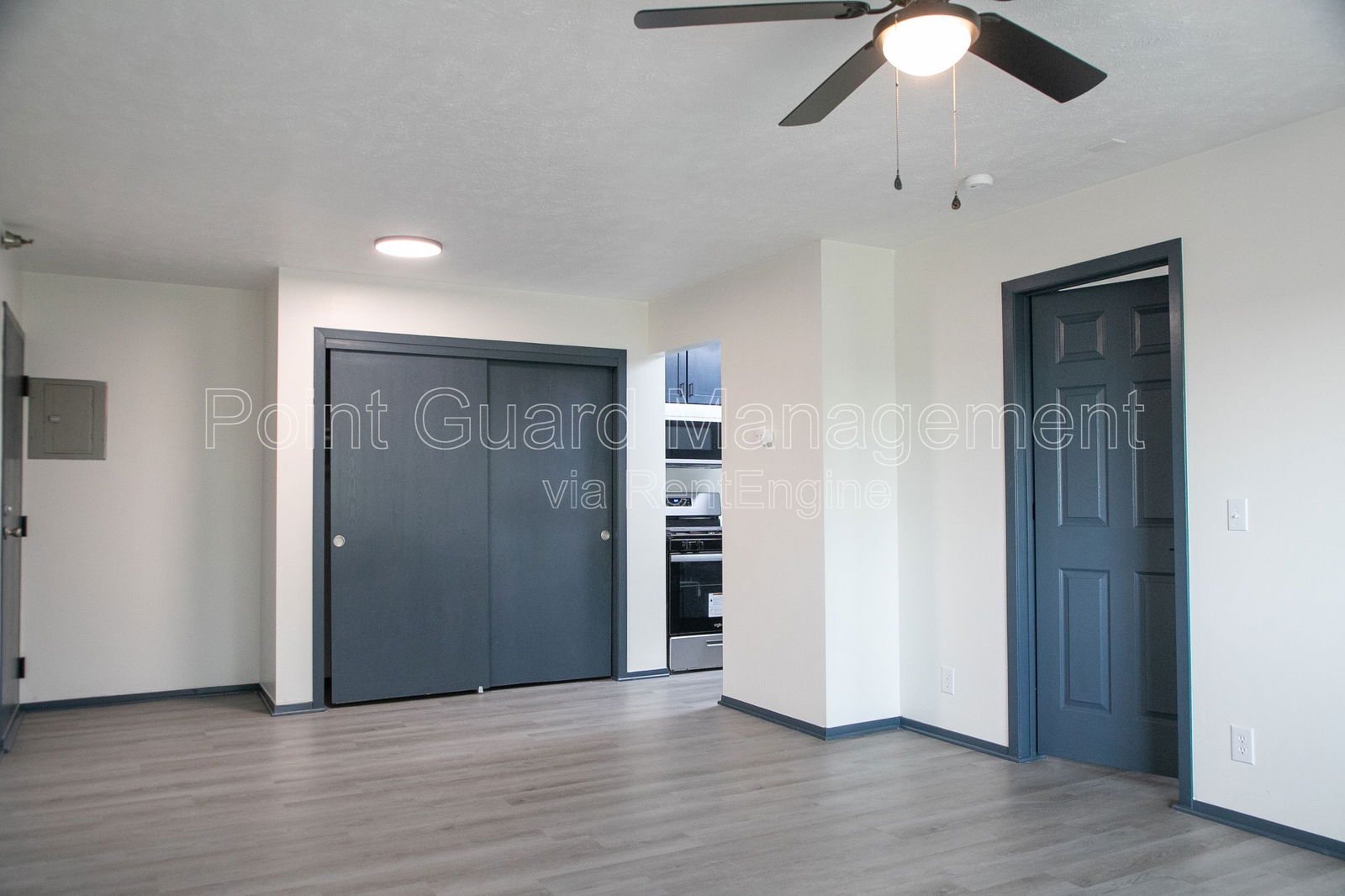 Gallery Image 0