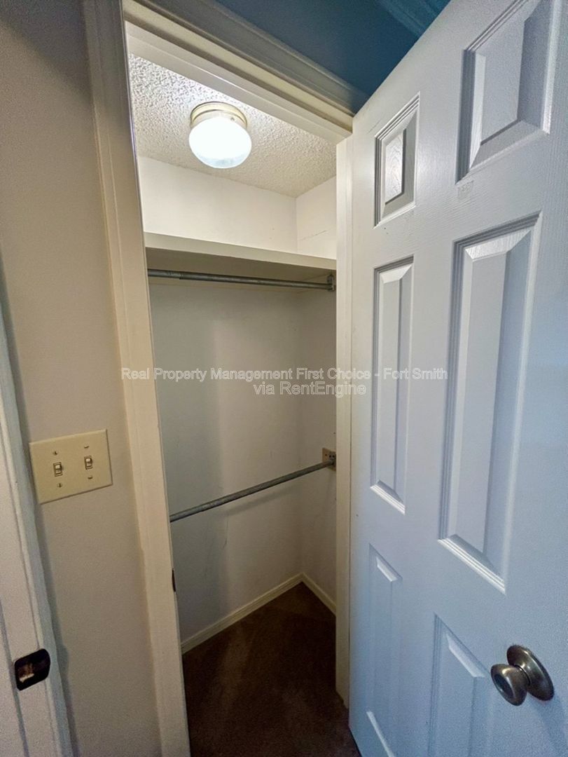 Gallery Image 38