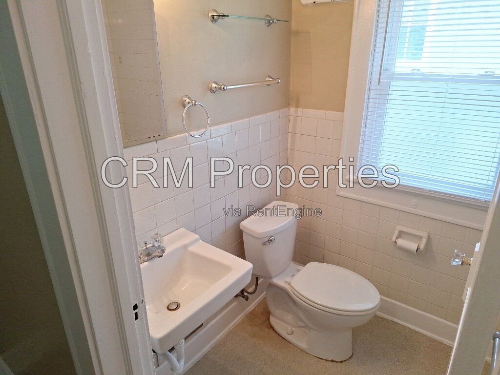 Gallery Image 16