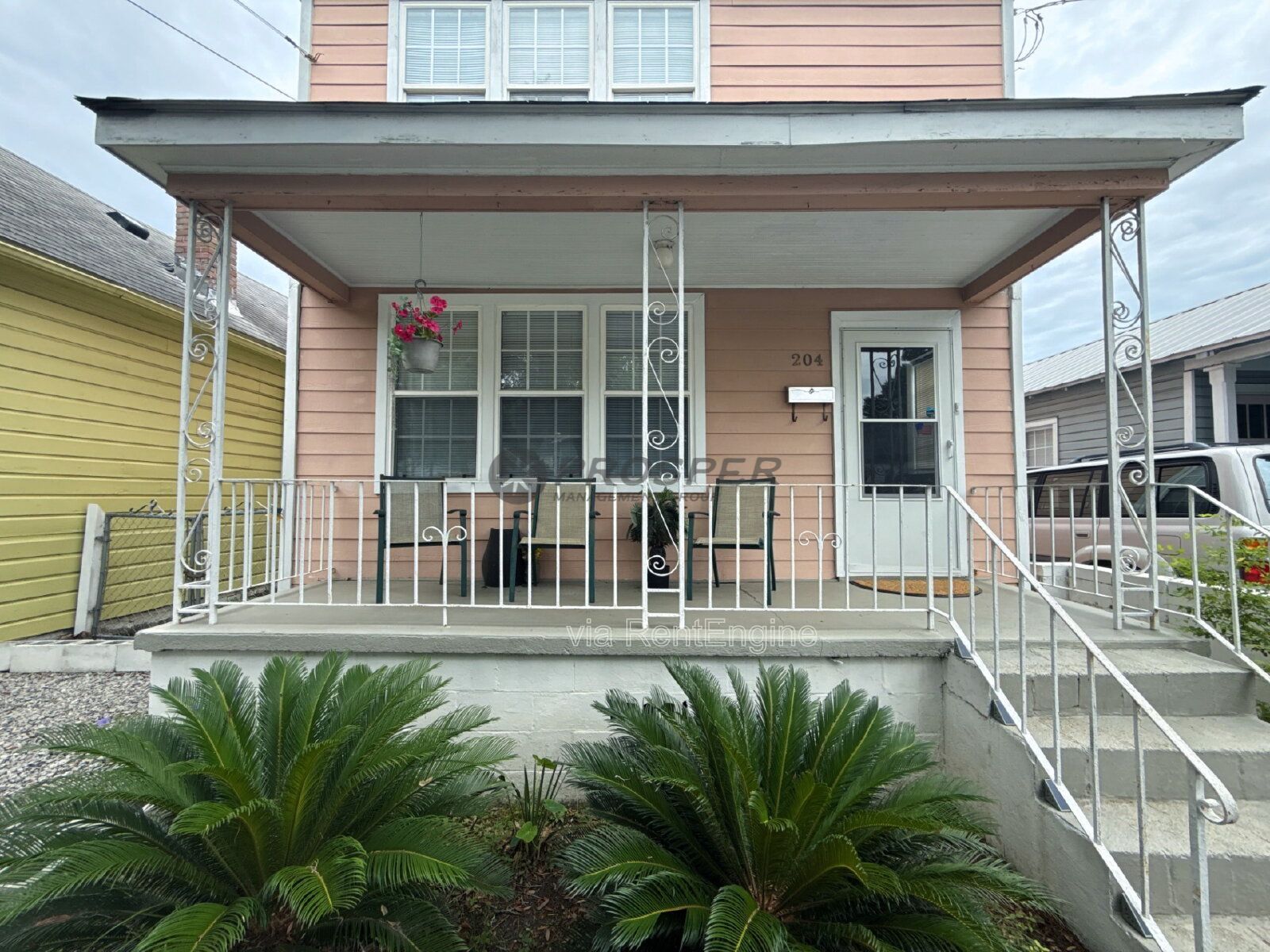Gallery Image 0