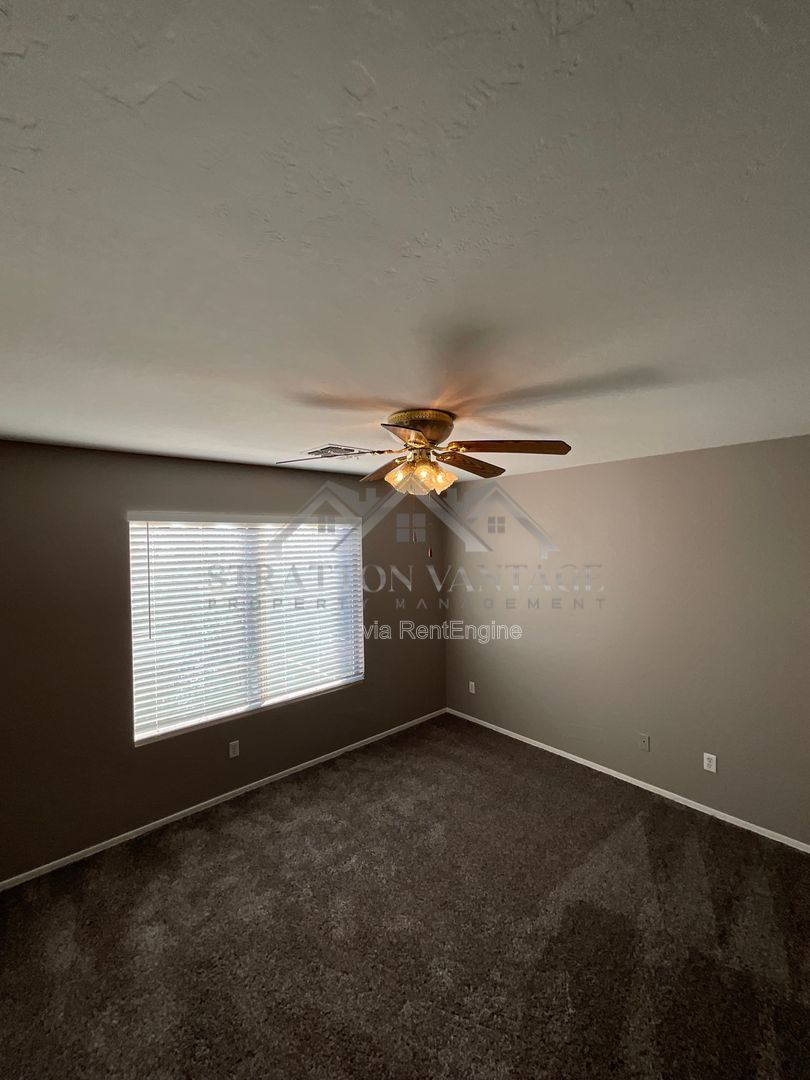 Gallery Image 22
