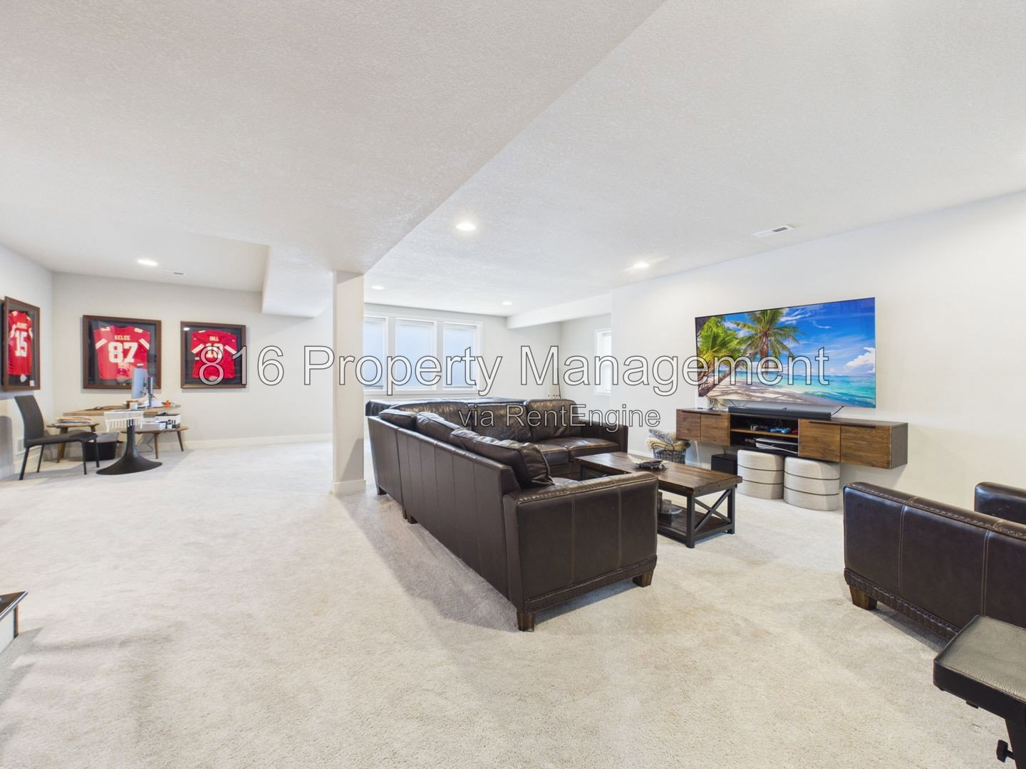 Gallery Image 19