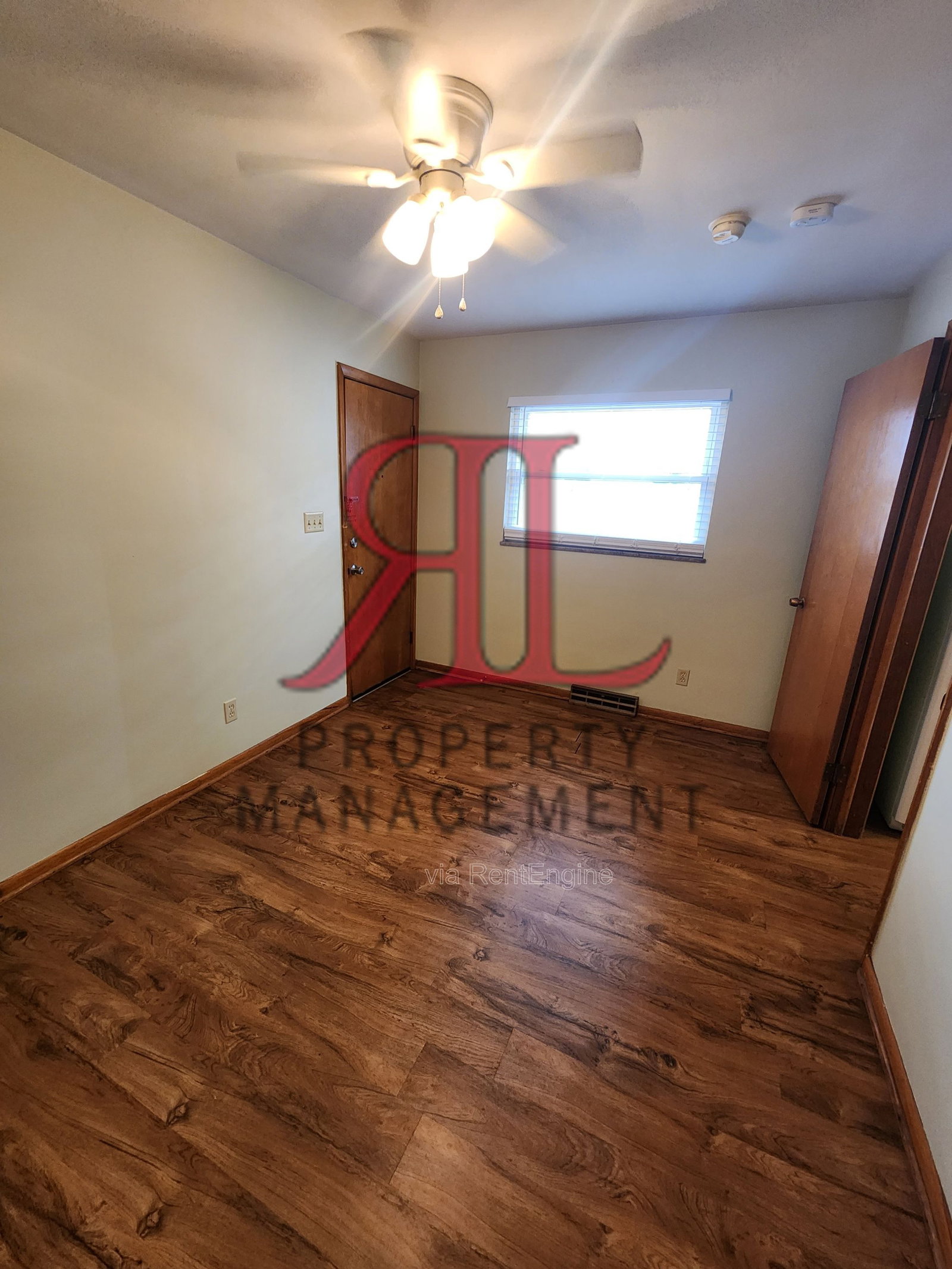 Gallery Image 14