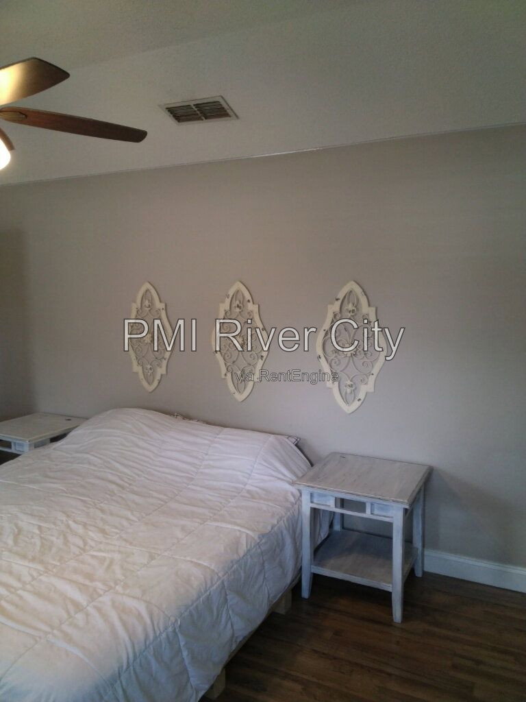 Gallery Image 34