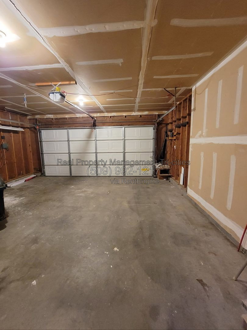 Gallery Image 20