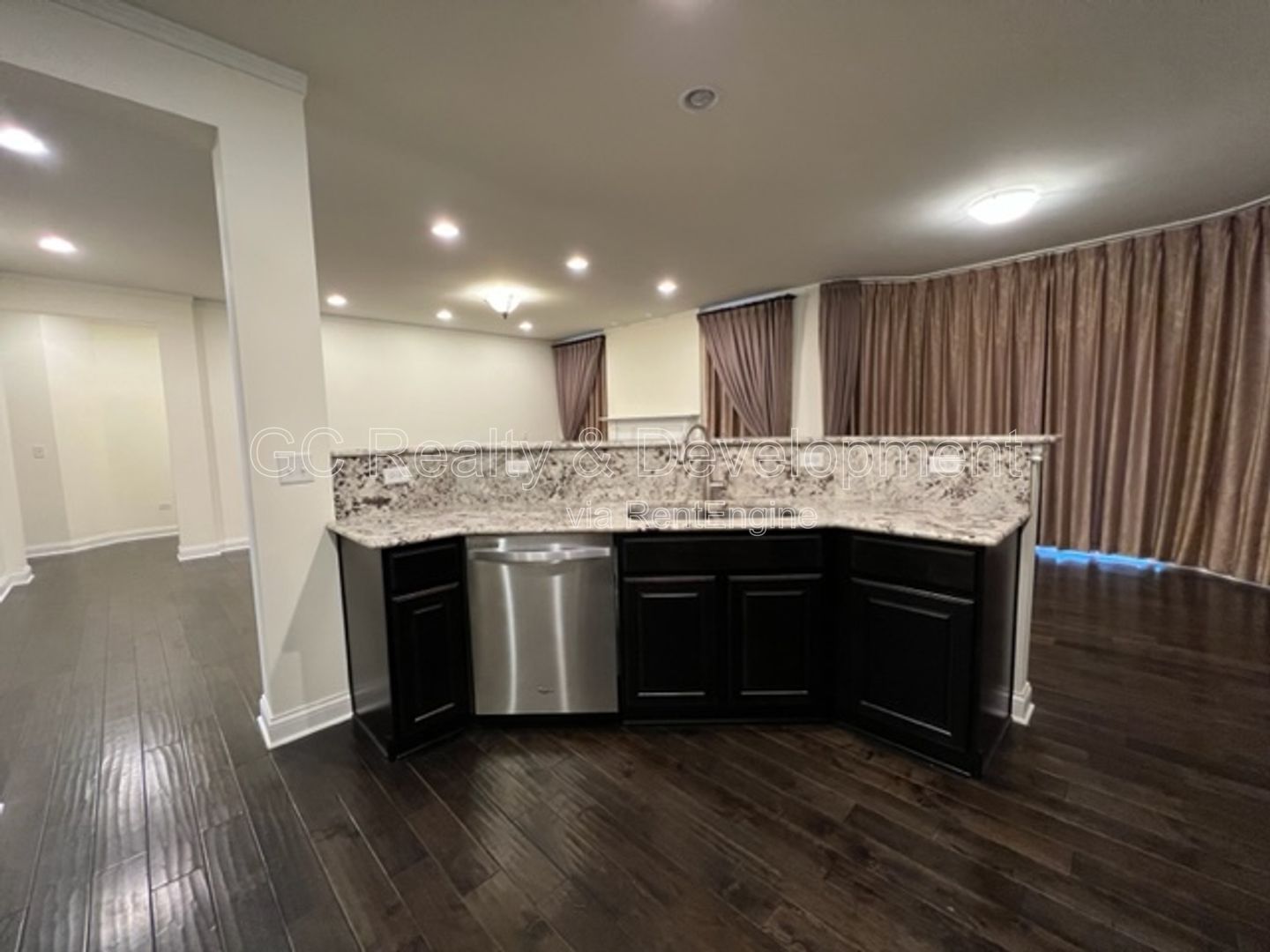 Gallery Image 9