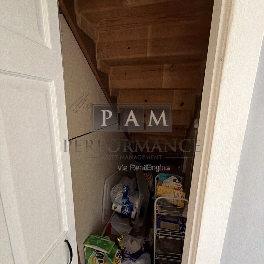 Gallery Image 32
