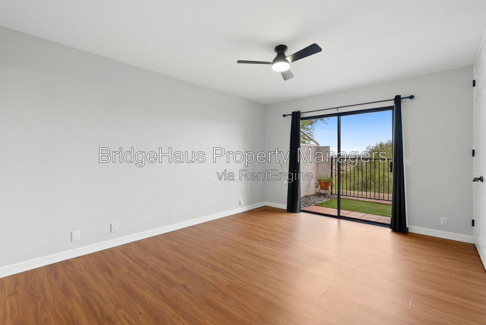 Gallery Image 16