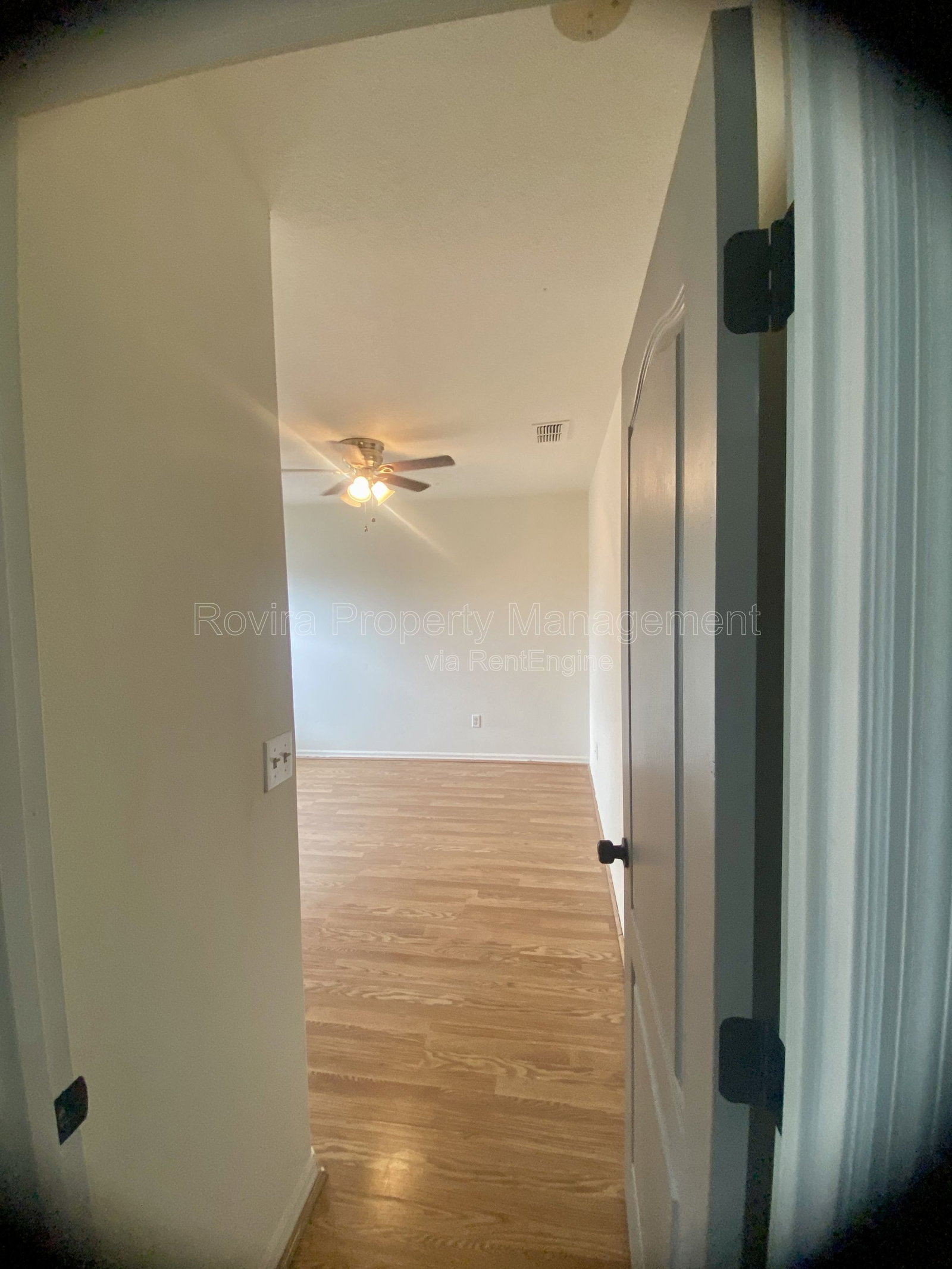 Gallery Image 32