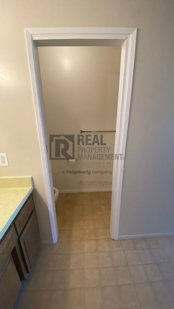 Gallery Image 16
