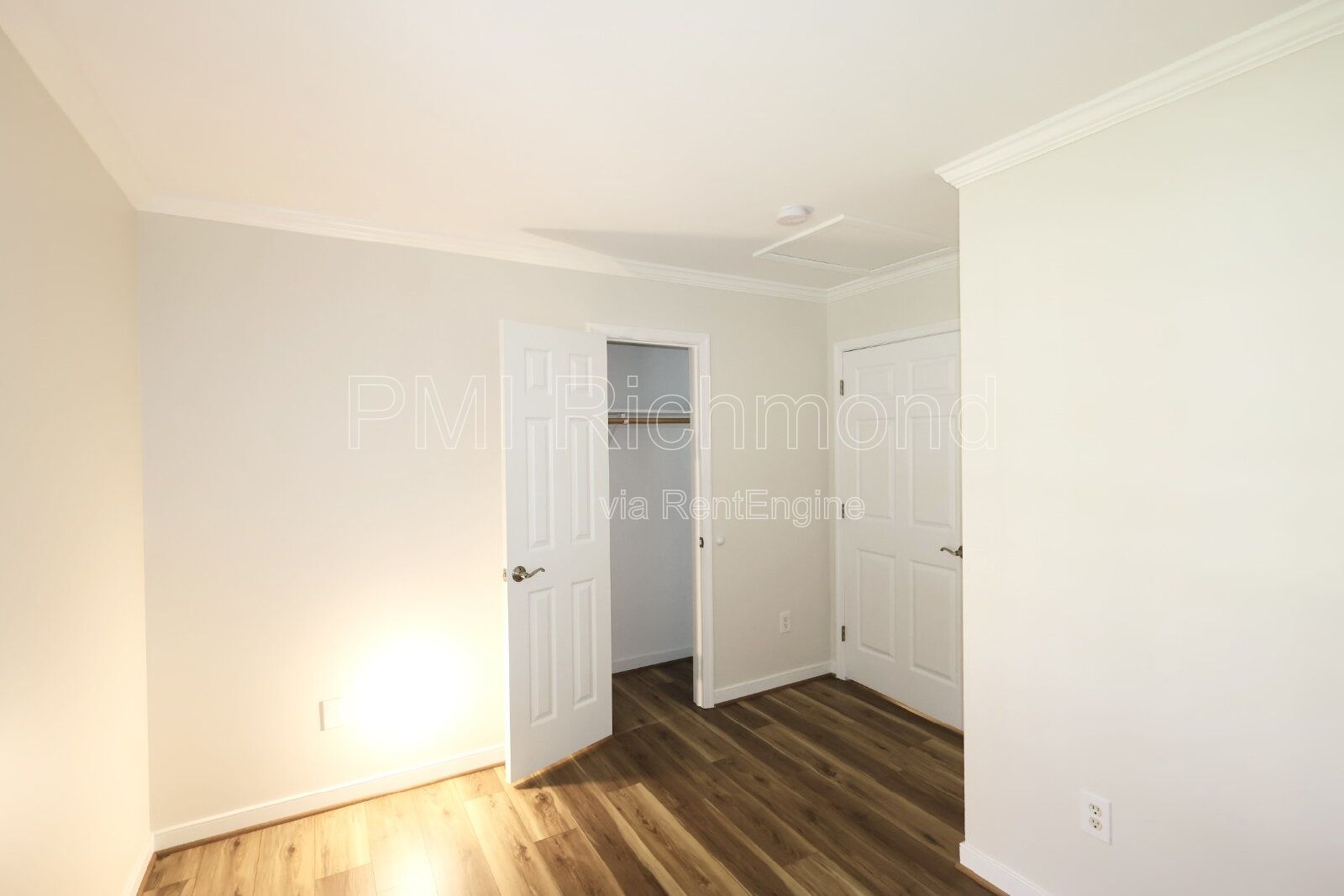 Gallery Image 21