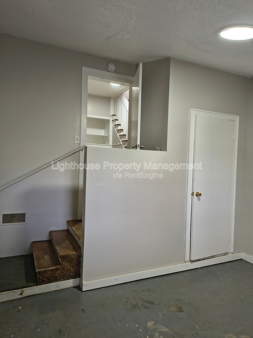 Gallery Image 11