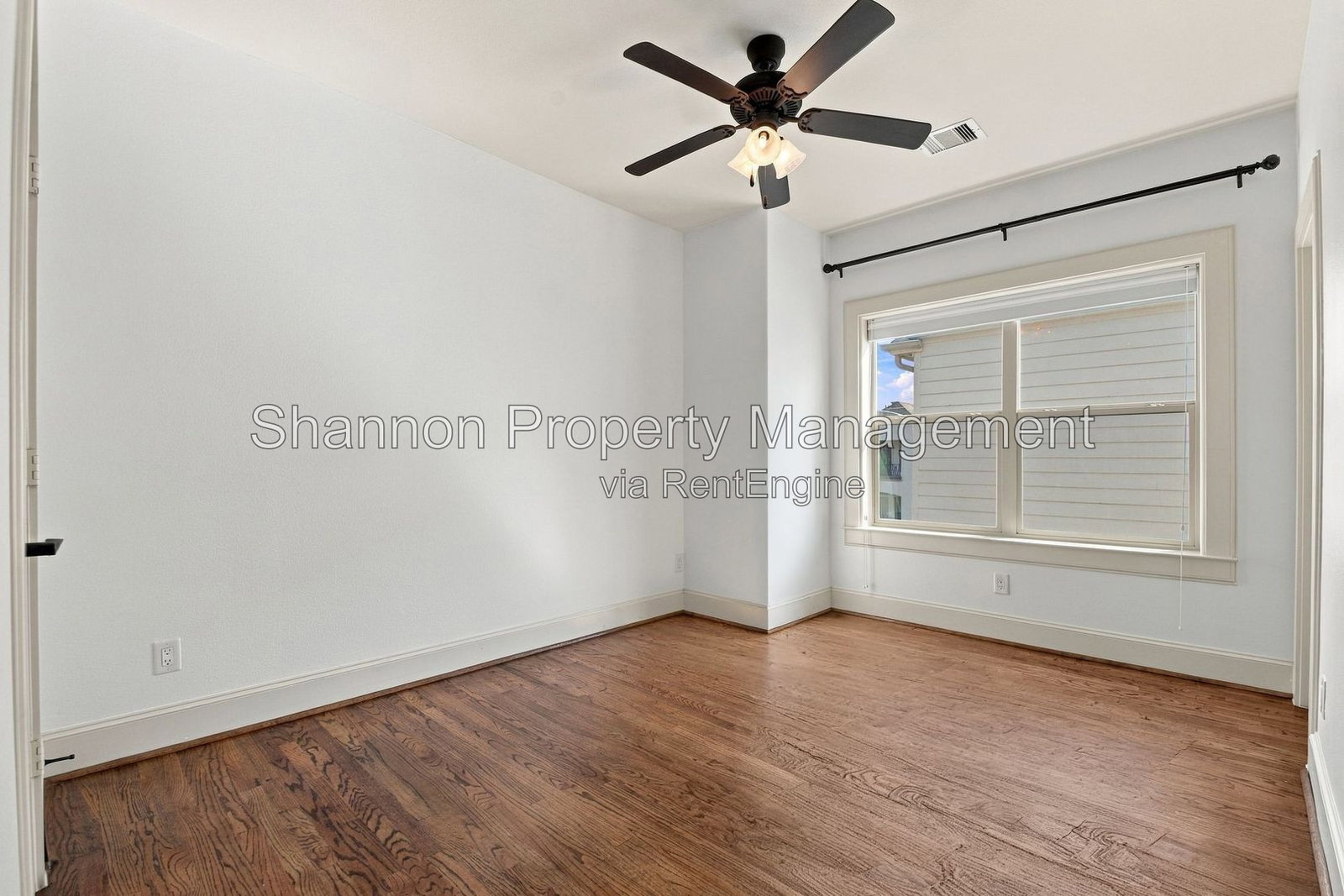 Gallery Image 36