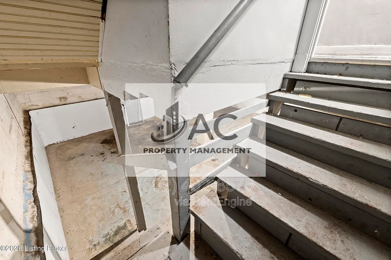 Gallery Image 19
